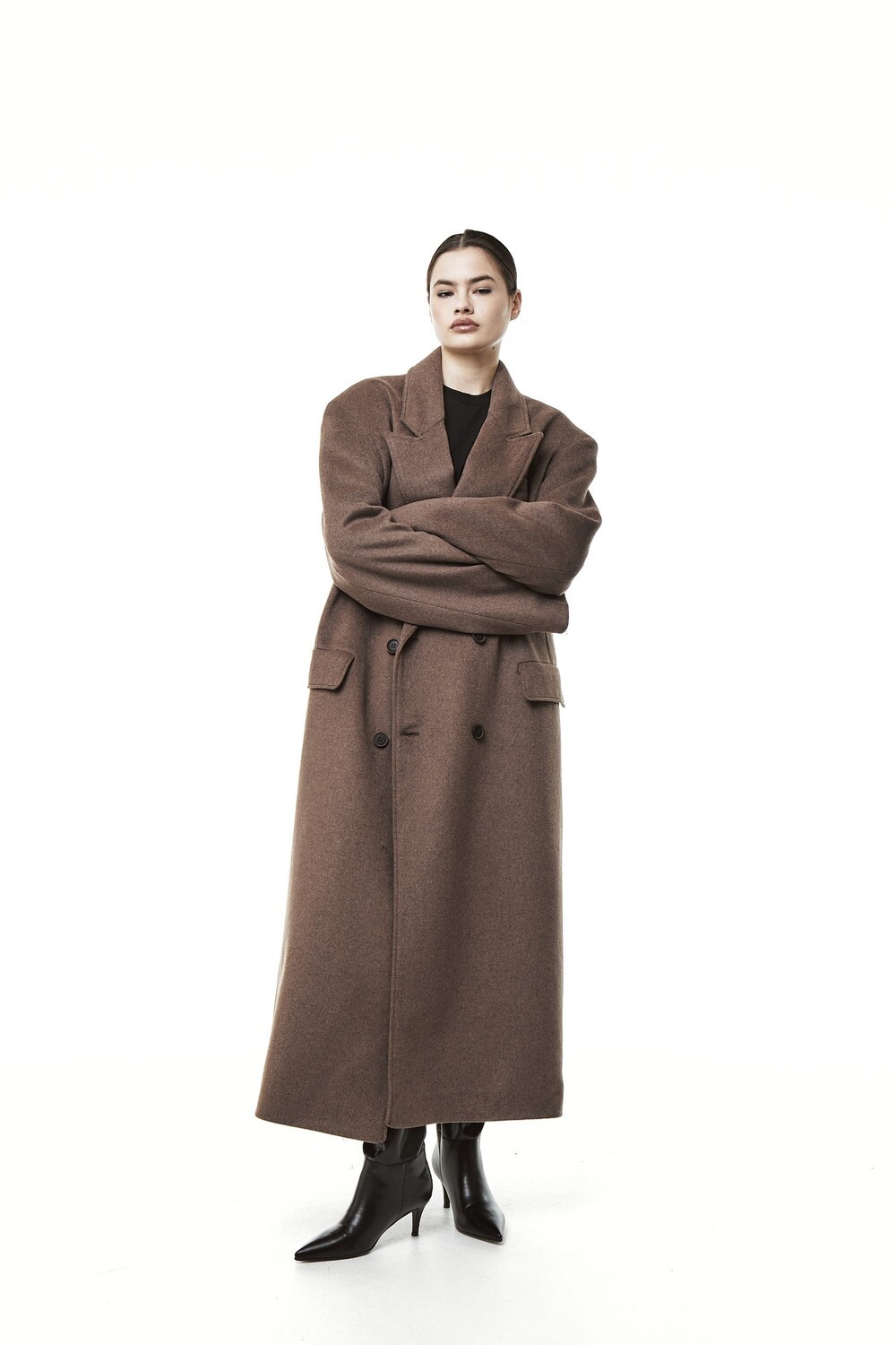 Insulated grandfather's coat in tobacco color